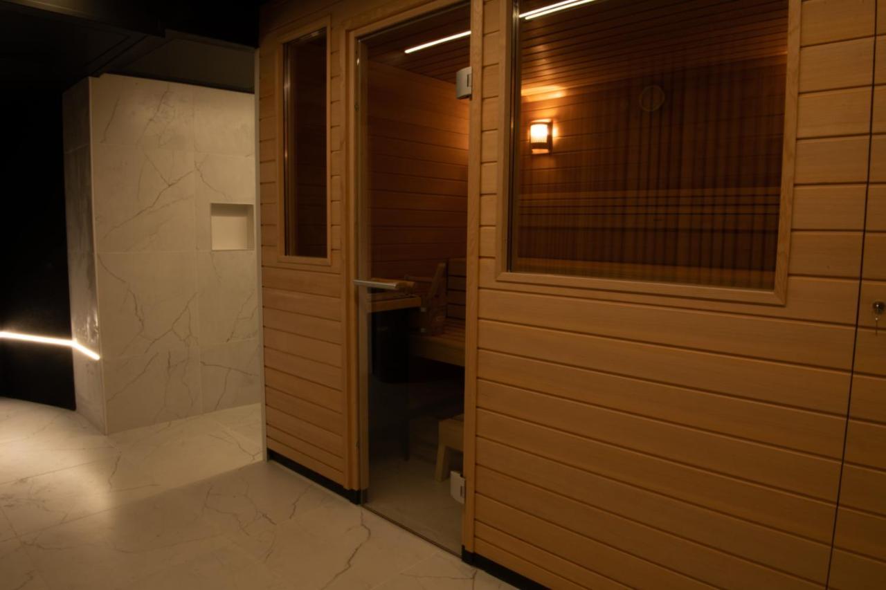 James Residence & Spa Strasbourg Luaran gambar